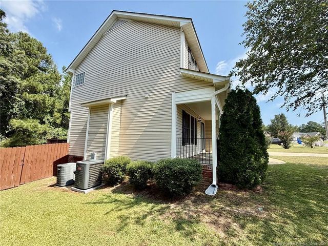 2401 Larwood Drive, Fayetteville, NC 28306