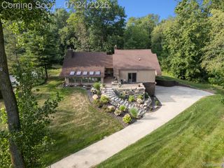 7337 Driftwood Drive, Deerfield Township, MI 48430