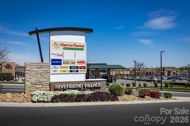 11194 Emerson Landing Drive, Charlotte, NC 28214