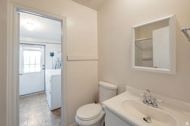 279 W EASTGATE DR, Sandy, UT 84070