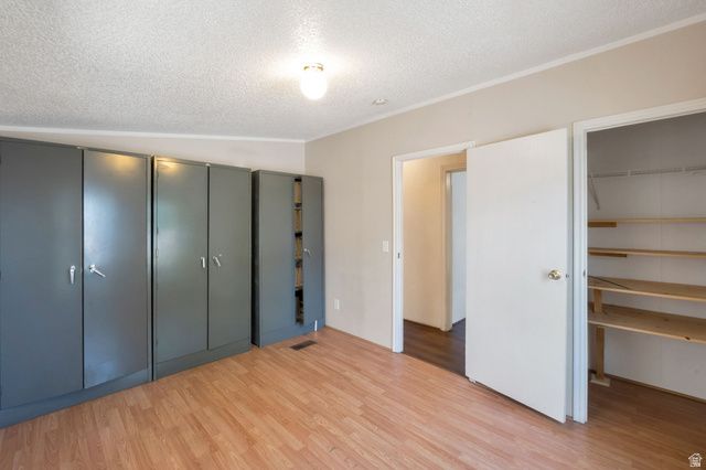 279 W EASTGATE DR, Sandy, UT 84070