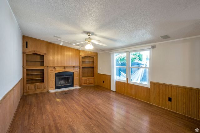 279 W EASTGATE DR, Sandy, UT 84070