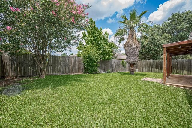 11947 Rolling Stream Drive, Tomball, TX 77375