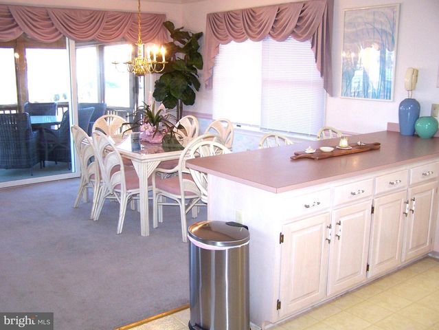 112 SEA BREEZE DR, Ocean City, MD 21842
