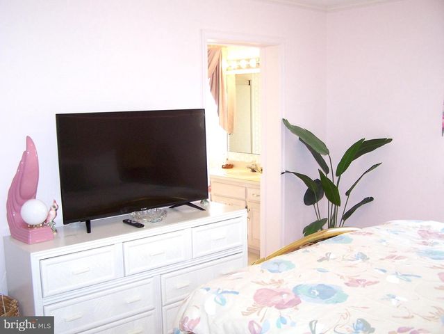 112 SEA BREEZE DR, Ocean City, MD 21842