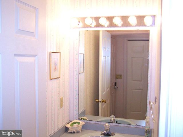 112 SEA BREEZE DR, Ocean City, MD 21842