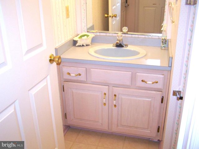 112 SEA BREEZE DR, Ocean City, MD 21842