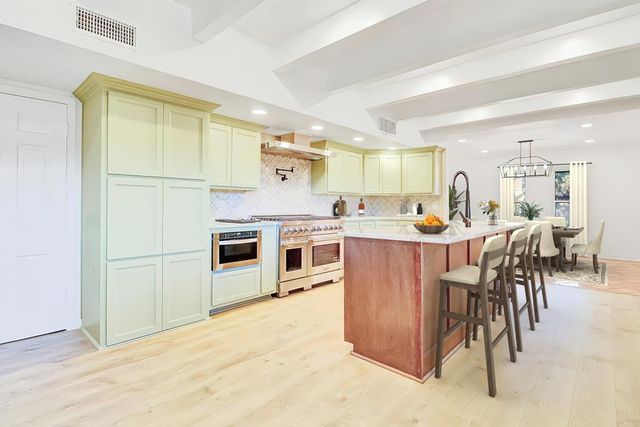 5 Cherrywood Circle, Odessa, TX 79761