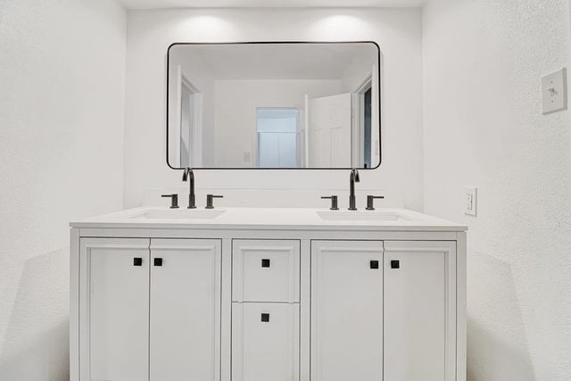 5 Cherrywood Circle, Odessa, TX 79761