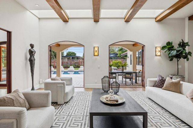 338 Verano Drive, Los Altos, CA 94022