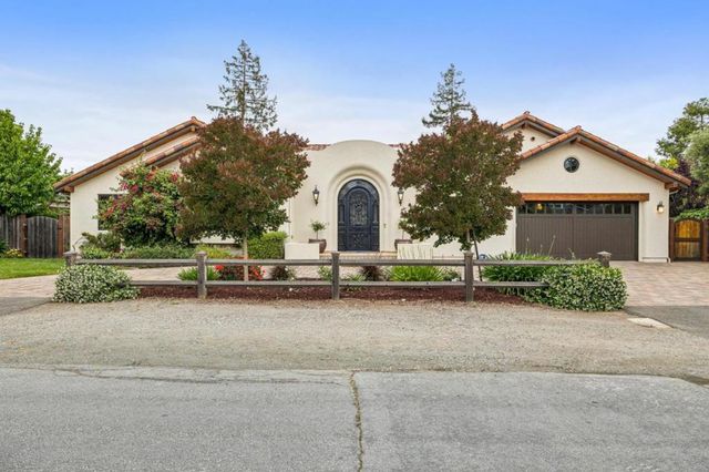 338 Verano Drive, Los Altos, CA 94022