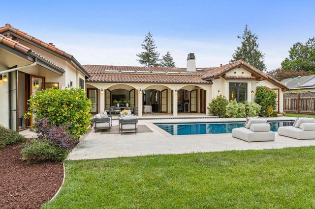338 Verano Drive, Los Altos, CA 94022