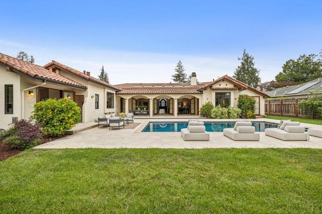 338 Verano Drive, Los Altos, CA 94022