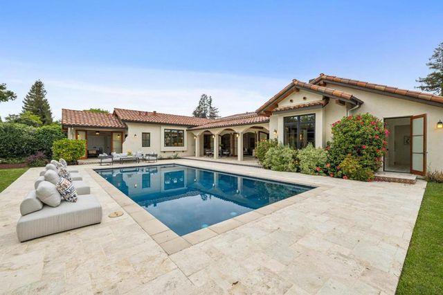 338 Verano Drive, Los Altos, CA 94022