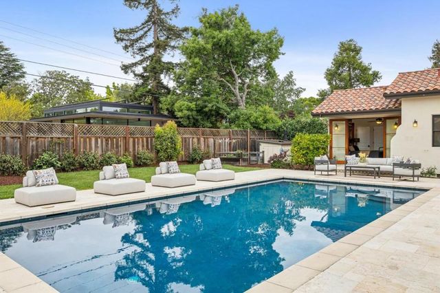 338 Verano Drive, Los Altos, CA 94022