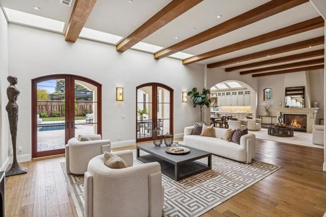 338 Verano Drive, Los Altos, CA 94022