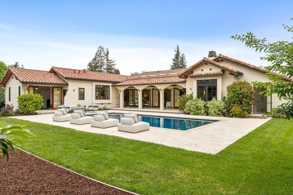 338 Verano Drive, Los Altos, CA 94022