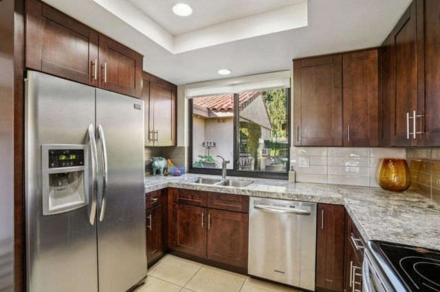 95 La Cerra Drive, Rancho Mirage, CA 92270