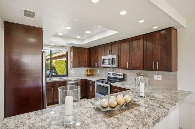 95 La Cerra Drive, Rancho Mirage, CA 92270