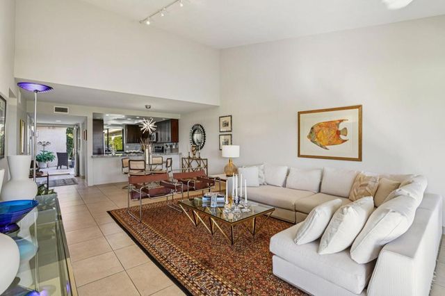 95 La Cerra Drive, Rancho Mirage, CA 92270