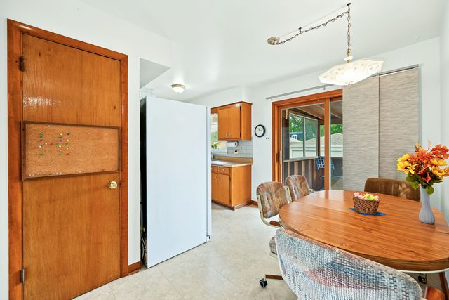 9627 Oak Park Avenue, Oak Lawn, IL 60453