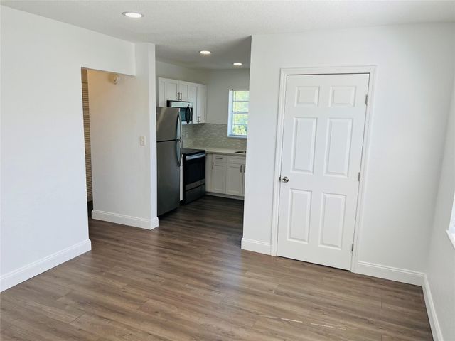 1301 N 12th Court 11B, Hollywood, FL 33019