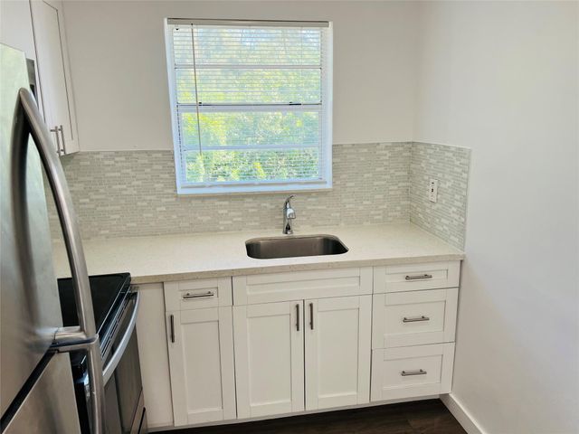 1301 N 12th Court 11B, Hollywood, FL 33019