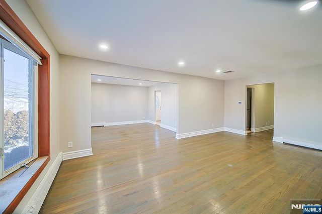 2460 1st Street, Fort Lee, NJ 07024