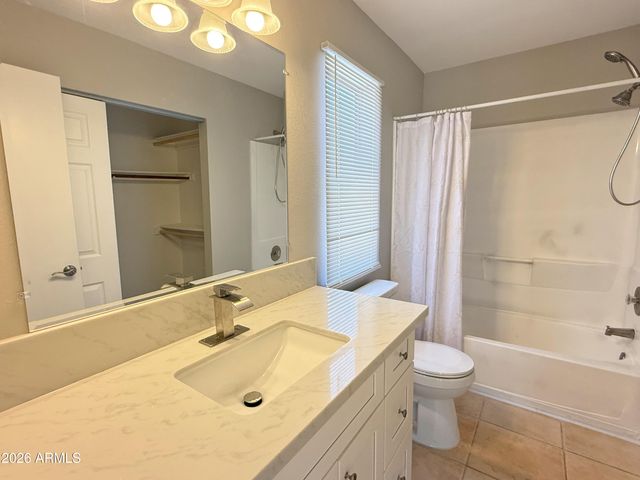 490 E Bart Drive, Chandler, AZ 85225