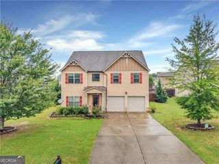 8438 Hillspire Drive, Douglasville, GA 30134