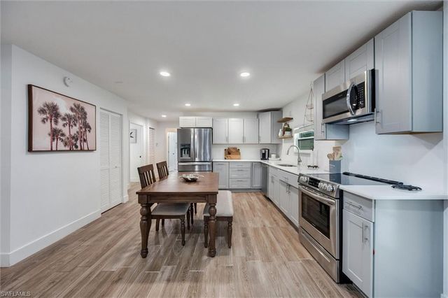 2432 Lake AVE, Naples, FL 34112