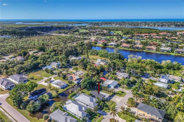 2432 Lake AVE, Naples, FL 34112