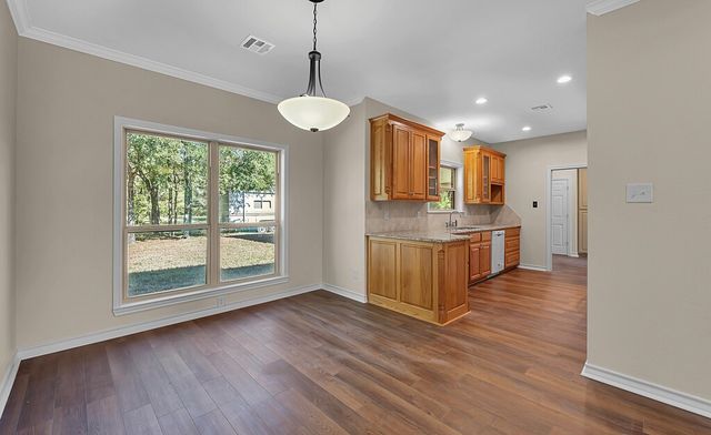 556 Wildwood Trail, Lorena, TX 76655