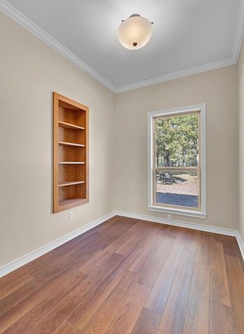 556 Wildwood Trail, Lorena, TX 76655