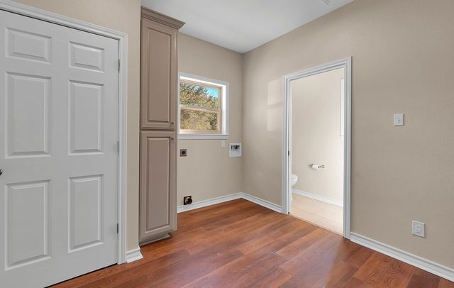 556 Wildwood Trail, Lorena, TX 76655