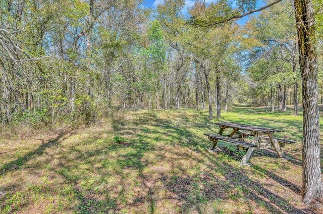 556 Wildwood Trail, Lorena, TX 76655