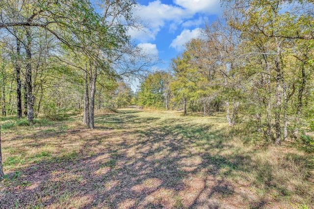 556 Wildwood Trail, Lorena, TX 76655
