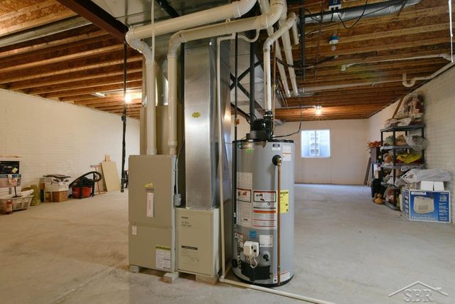 5011 Hidden Pines Court, Midland, MI 48640