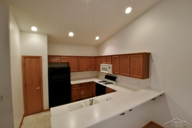 5011 Hidden Pines Court, Midland, MI 48640