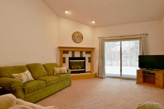 5011 Hidden Pines Court, Midland, MI 48640