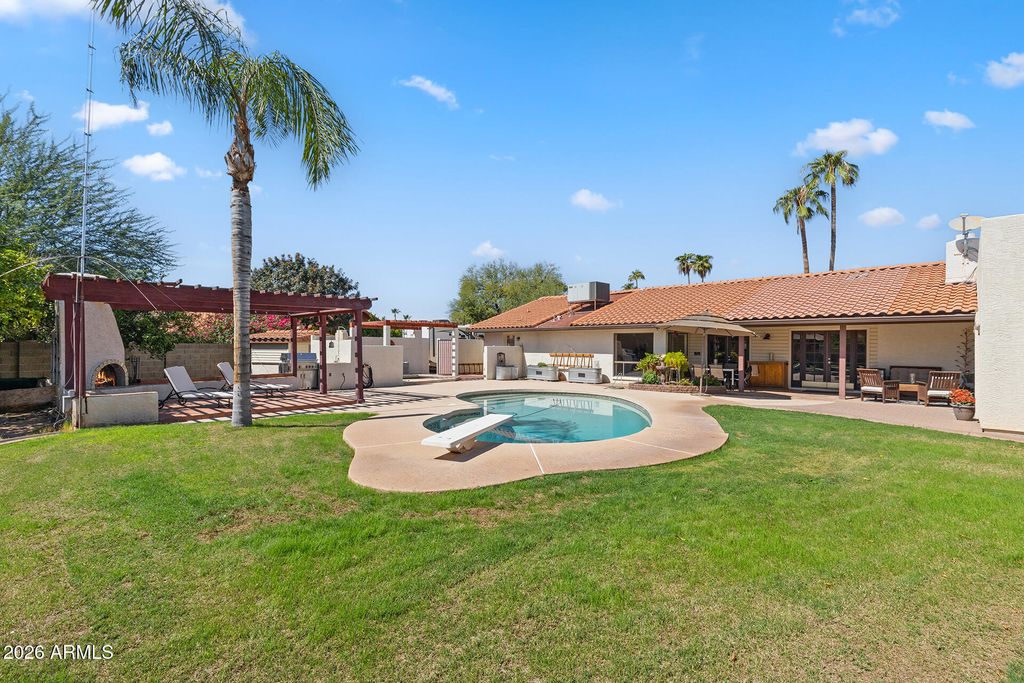 7525 E LARKSPUR Drive, Scottsdale, AZ 85260 — exterior