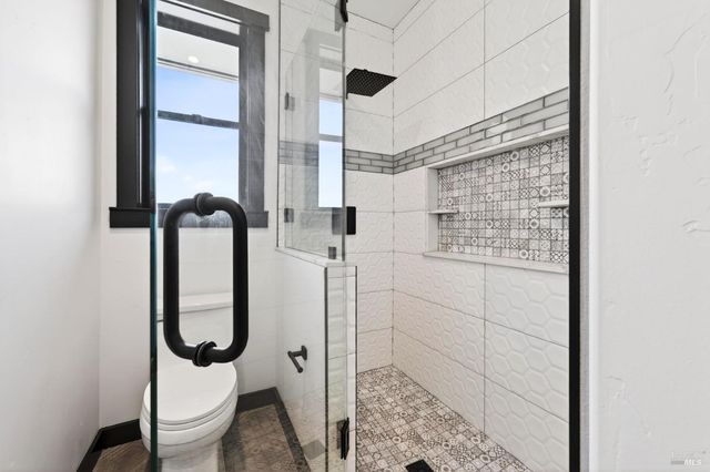 3938 Shelter Glen Way, Santa Rosa, CA 95404