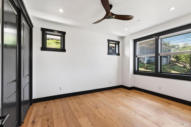 3938 Shelter Glen Way, Santa Rosa, CA 95404