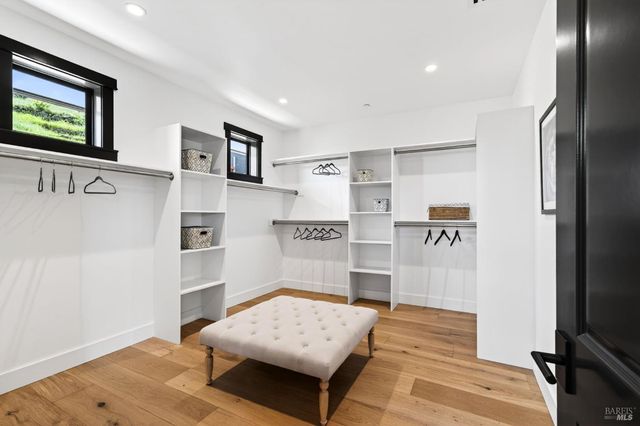 3938 Shelter Glen Way, Santa Rosa, CA 95404