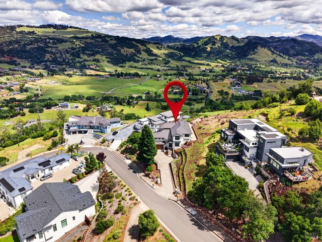 3938 Shelter Glen Way, Santa Rosa, CA 95404