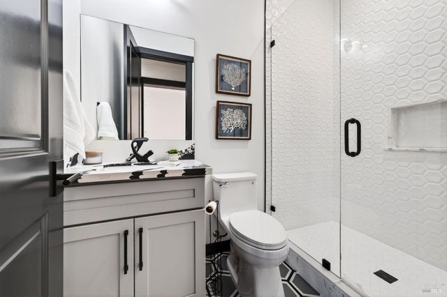 3938 Shelter Glen Way, Santa Rosa, CA 95404