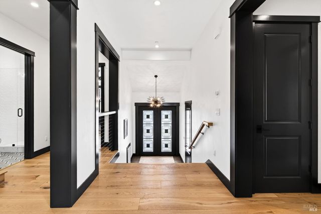 3938 Shelter Glen Way, Santa Rosa, CA 95404