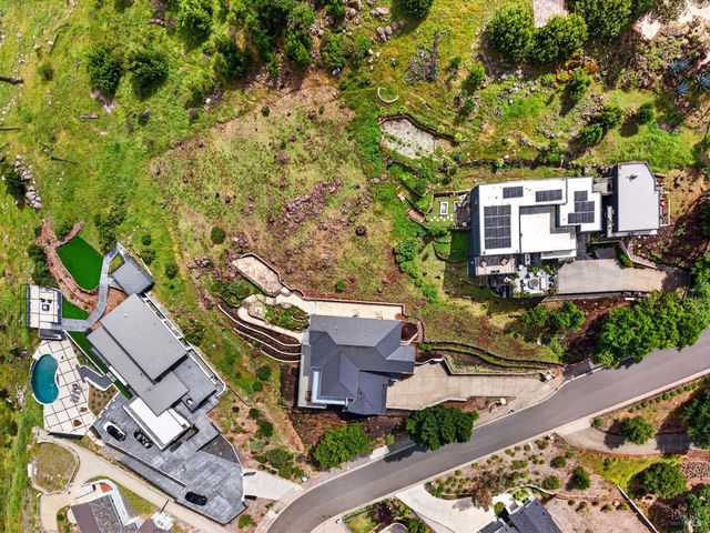 3938 Shelter Glen Way, Santa Rosa, CA 95404