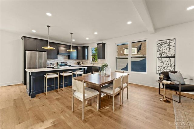 1570 St Leger Place, Cincinnati, OH 45207