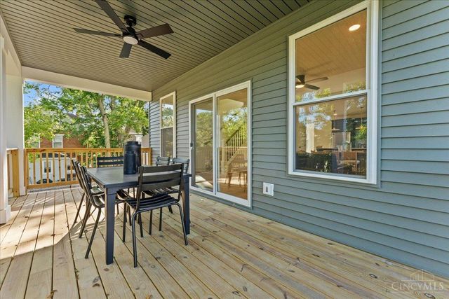 1570 St Leger Place, Cincinnati, OH 45207